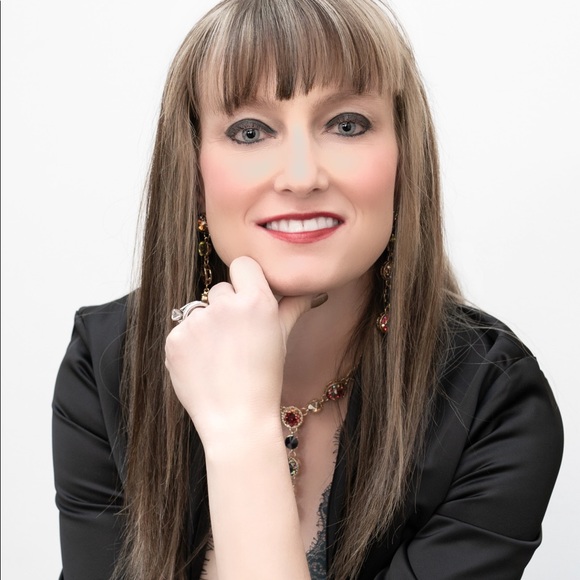 Meet your Posher, Tonya! Im autistic and amazing! - Picture 10 of 11